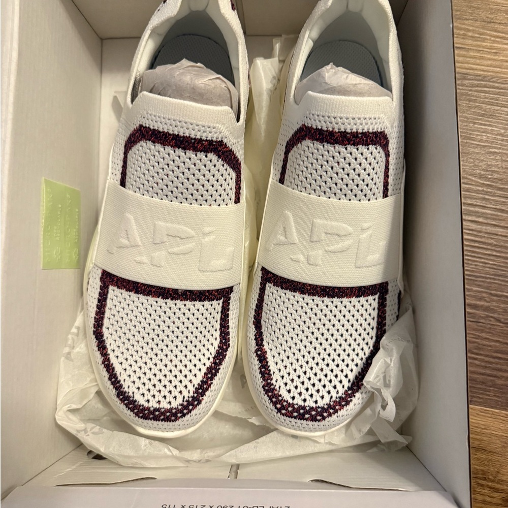 APL WOMEN'S TECHLOOM BLISS IVORY/NAVY/IMPULSE RED 8